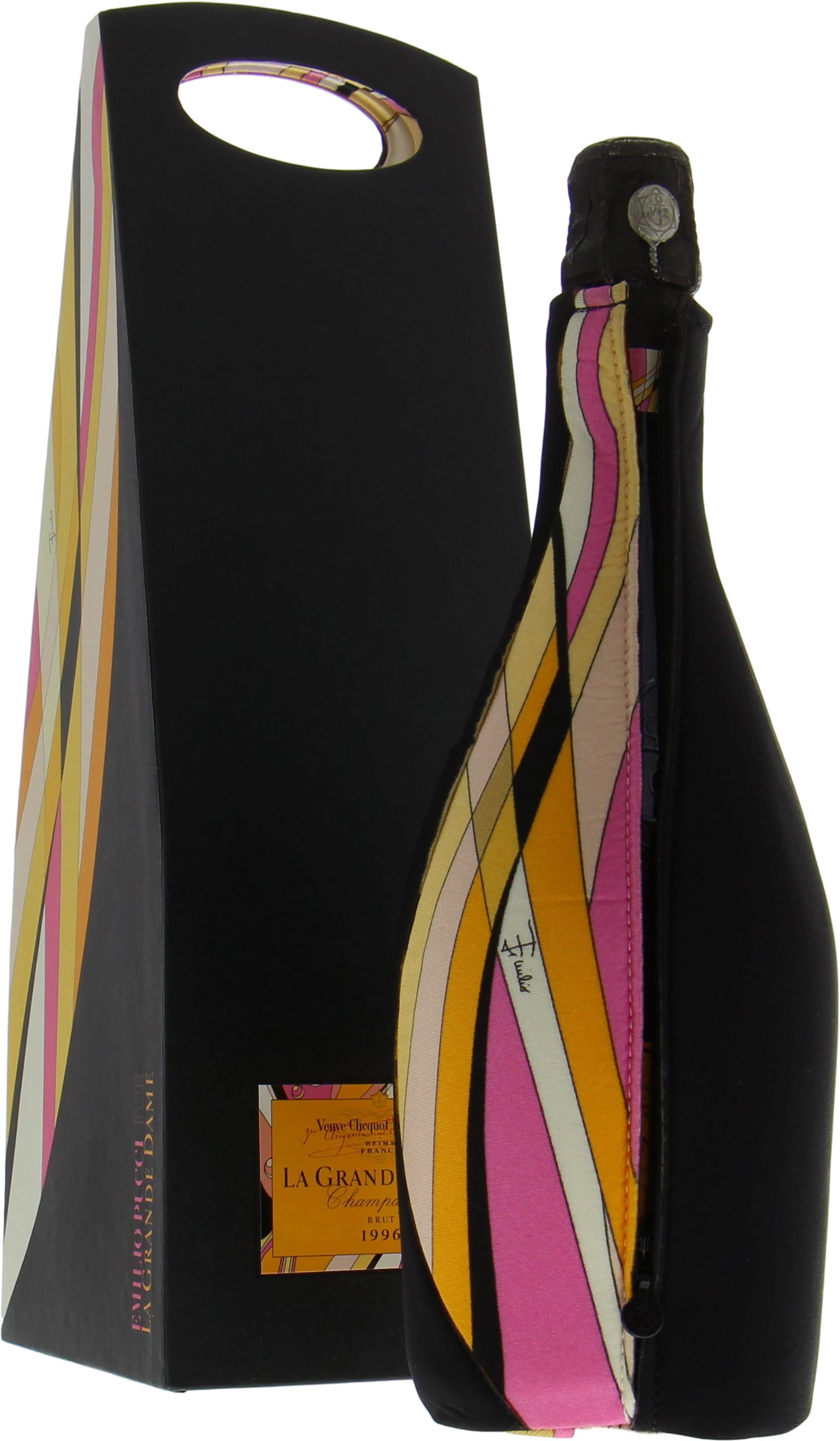 Veuve Clicquot - La Grande Dame in suit 1996 In Original Carton