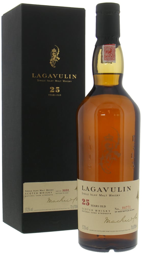 Lagavulin - 25 Years Old 1977 Version 57.2% 1977 In Original Container