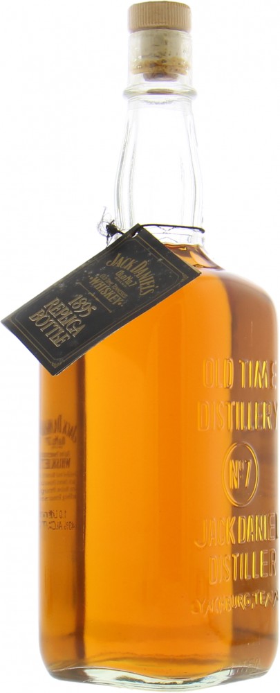 Jack Daniels - No. 7 Old Time Distillery 1895 Replica 43% NV No Original Box included