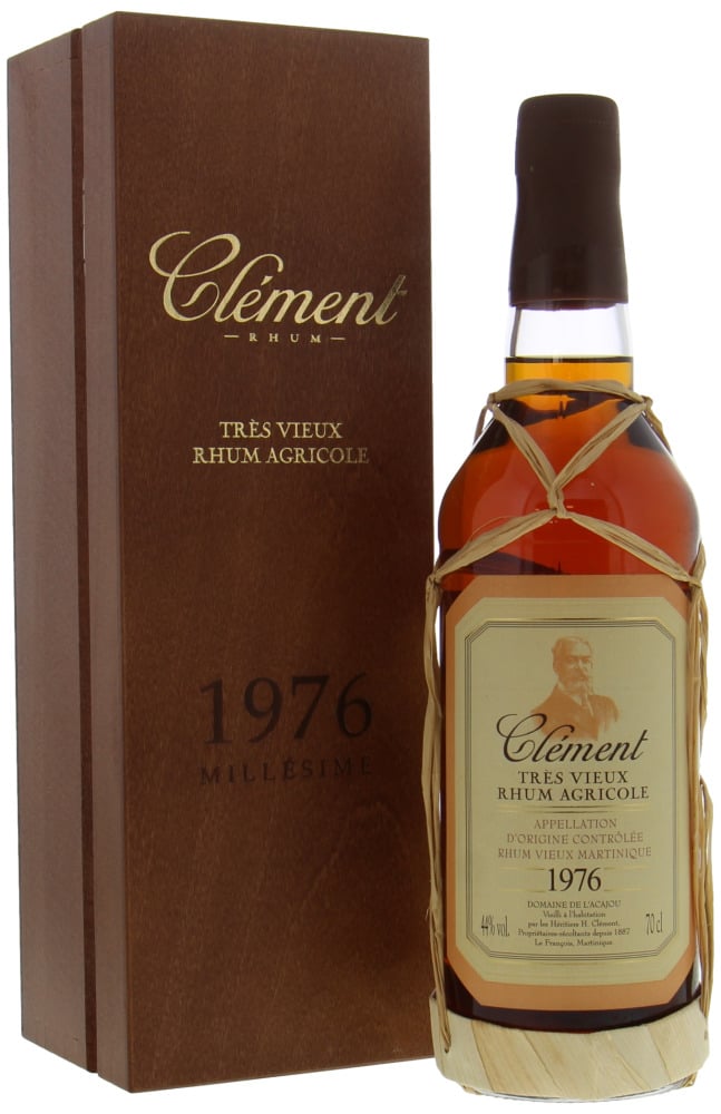 Clement - Tres Vieux Rhum Agricole 1976 44% 1976 In Original Wooden Case