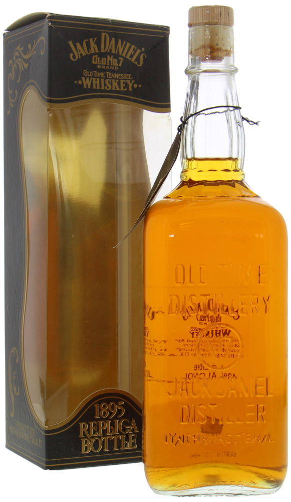 Jack Daniels - No. 7 Old Time Distillery 1895 Replica 43% NV In Original Box
