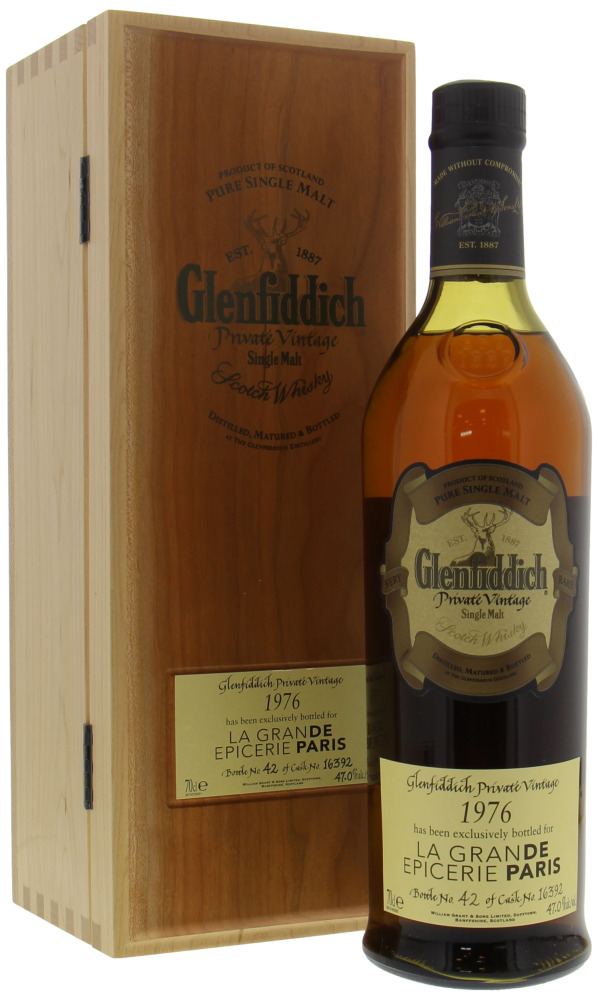Glenfiddich - 1976 Cask 16392 La Grande Epicerie Paris 47% 1976 In Original Wooden Case 10061