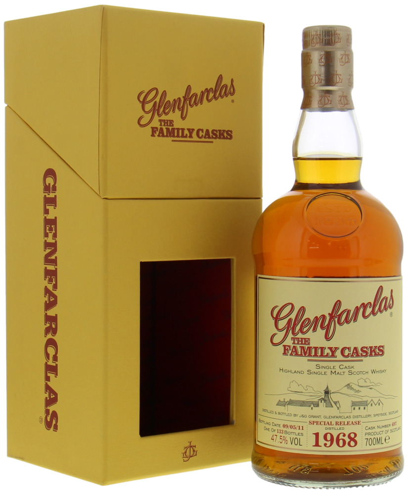 Glenfarclas - 43 Years Old The Family Casks Special Release 697 47.5% 1968 In original Wooden Box 10063