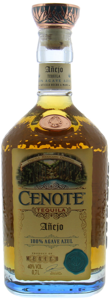 Cenote - Tequila Añejo 100% Agave Azul 40% NV Perfect