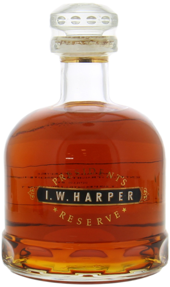 Bernheim - I.W. Harper President's Reserve 43% NV No Original Box Included