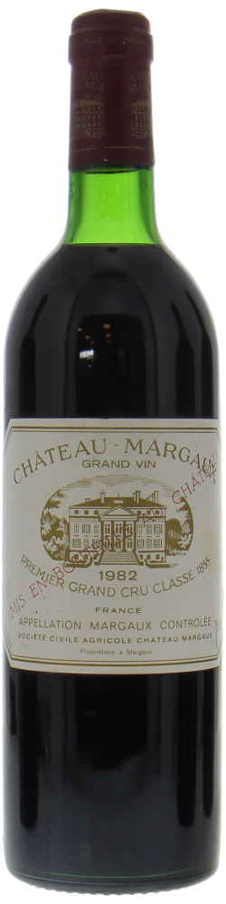 Chateau Margaux - Chateau Margaux 1982 Top Shoulder
