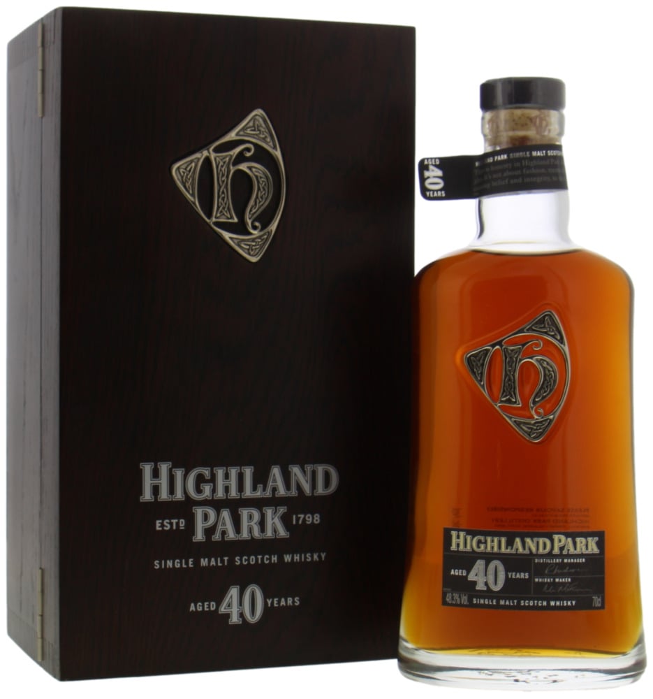 Highland Park - 40 Years Old 48.3% NV In Original Wooden Case