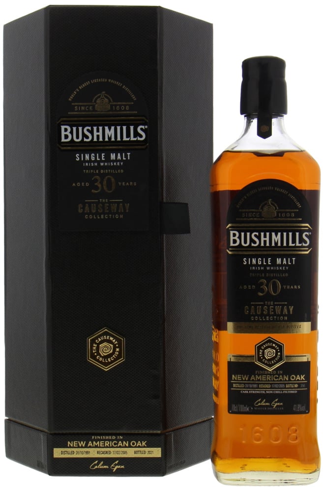 Bushmills - The Causeway Collection 30 Years Old 41.8% 1991 In Orginal Box