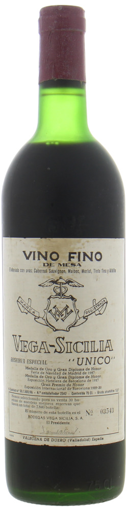Vega Sicilia - Reserva Especiale bottled 1985 NV