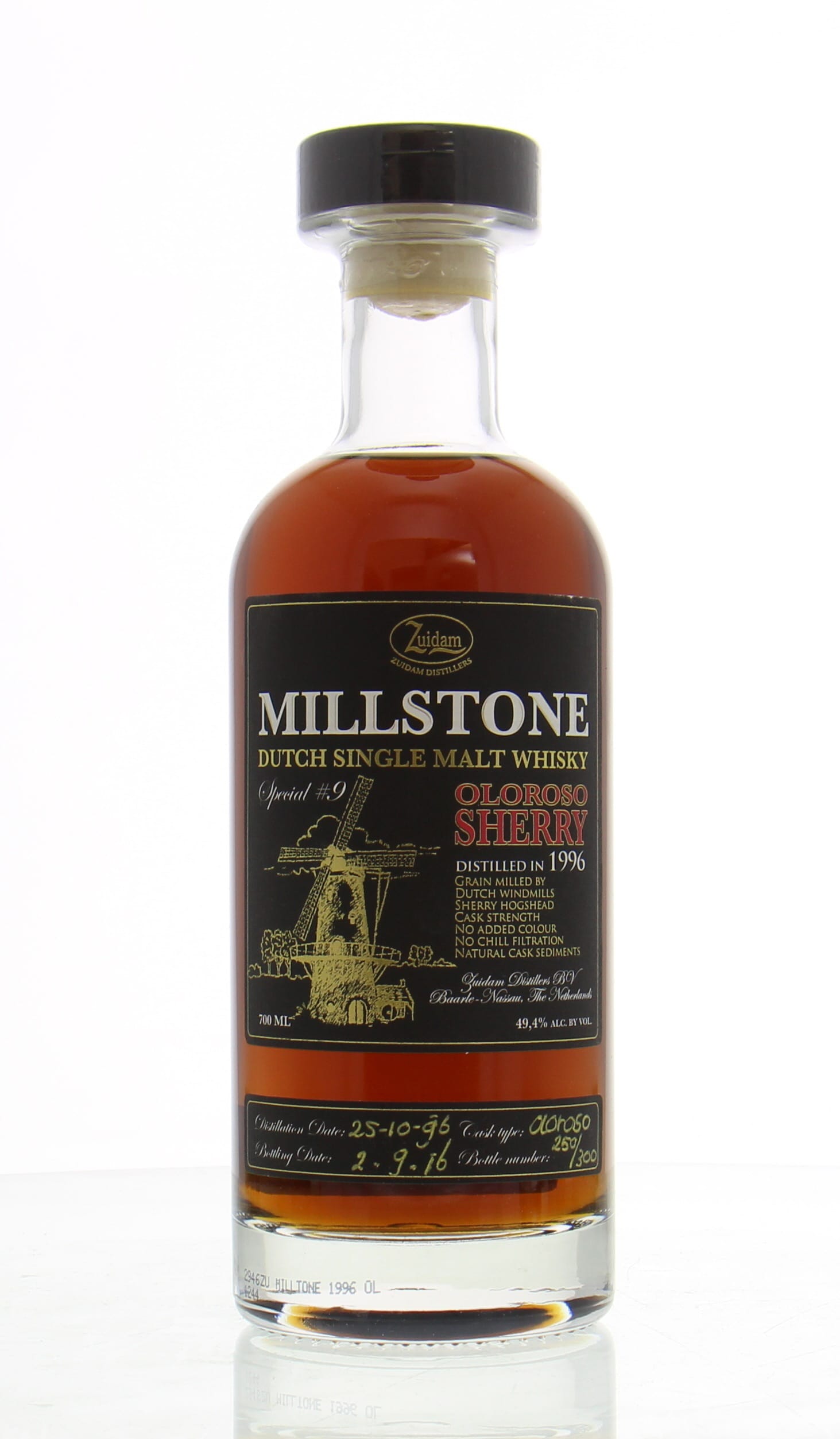 Millstone - 19 Years Old Special #9 Oloroso Sherry 49.4% 1996 Nederlands