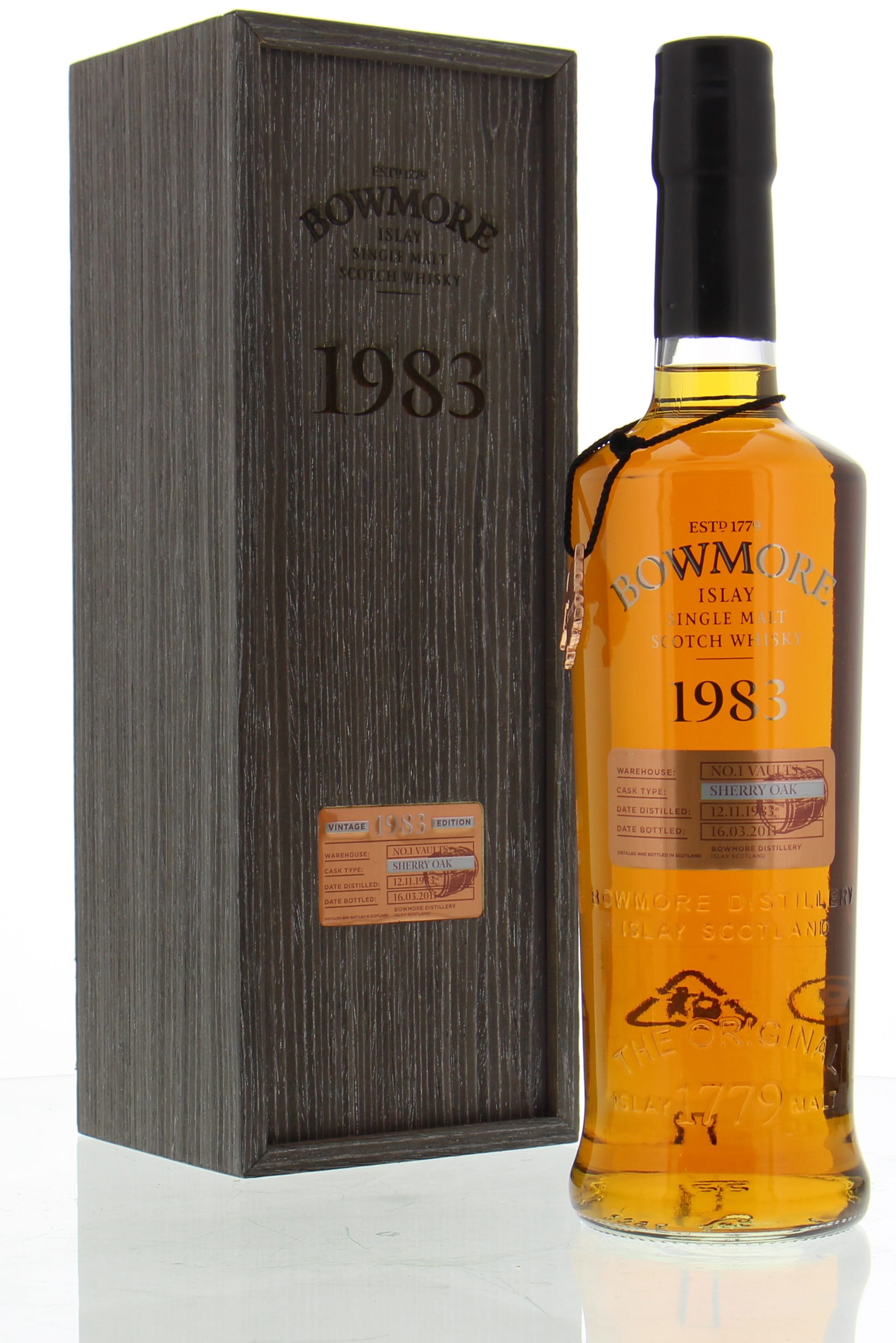Bowmore - 27 Years Old 1983 Vintage 55.6% 1983 In Original Wooden Case