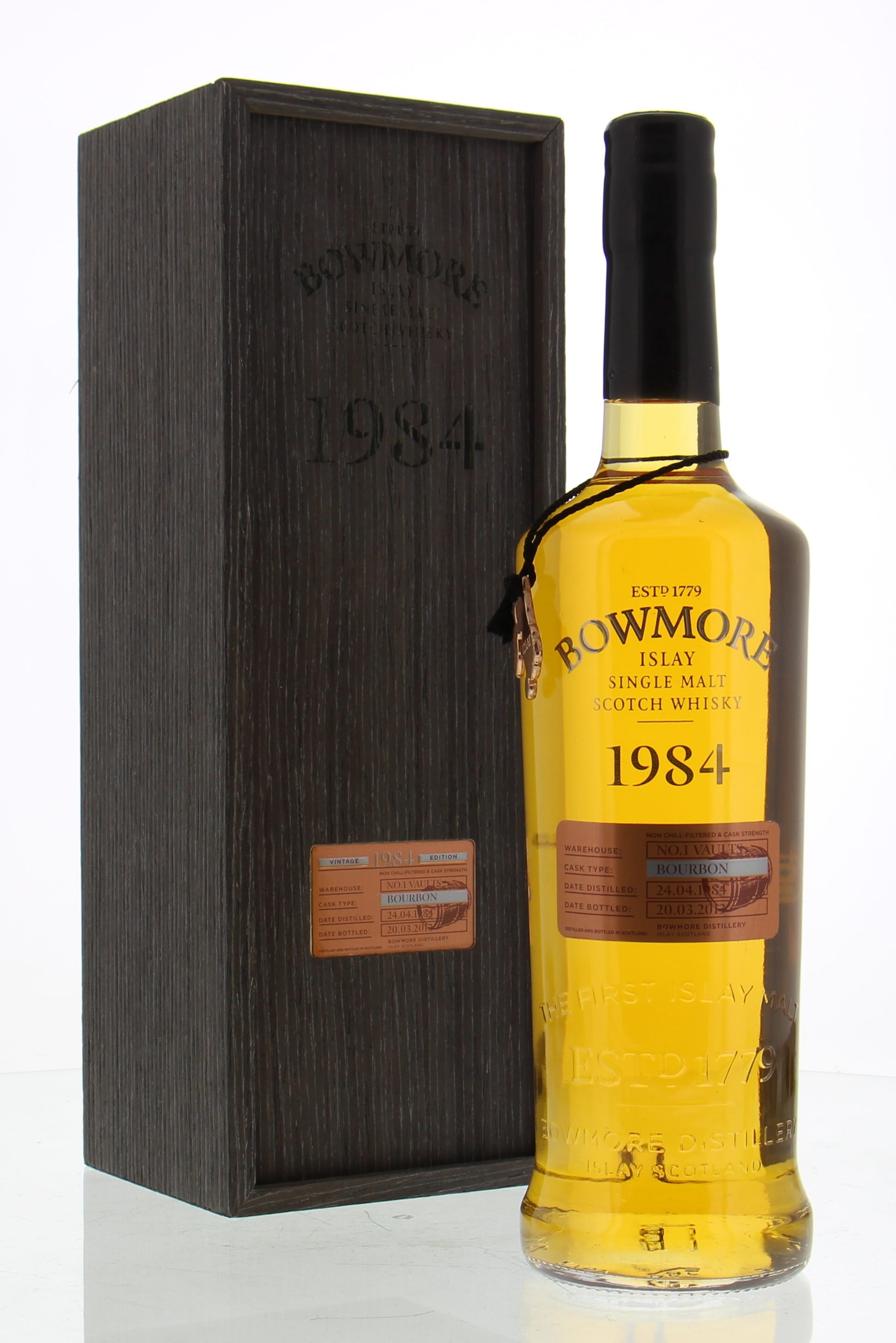 Bowmore - 28 Years Old 1984 Vintage 48.7% 1984 In Original Wooden Case